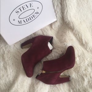 New Steve Madden Panelope suede bootie